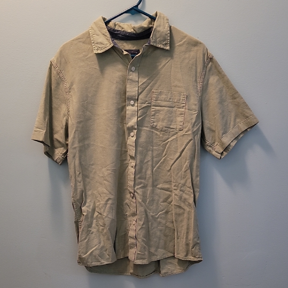 G.H. Bass & Co. Short Sleeve Button-Down Shirt - Olive Green